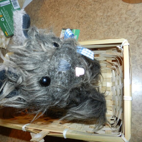 The Wizard of Oz Dorothy's Toto in a Basket 🆕FAST😮💨⚡🚚 - Picture 12 of 15